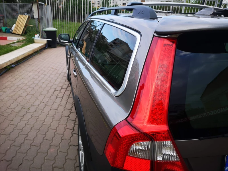 Volvo Xc70, снимка 6 - Автомобили и джипове - 49523723