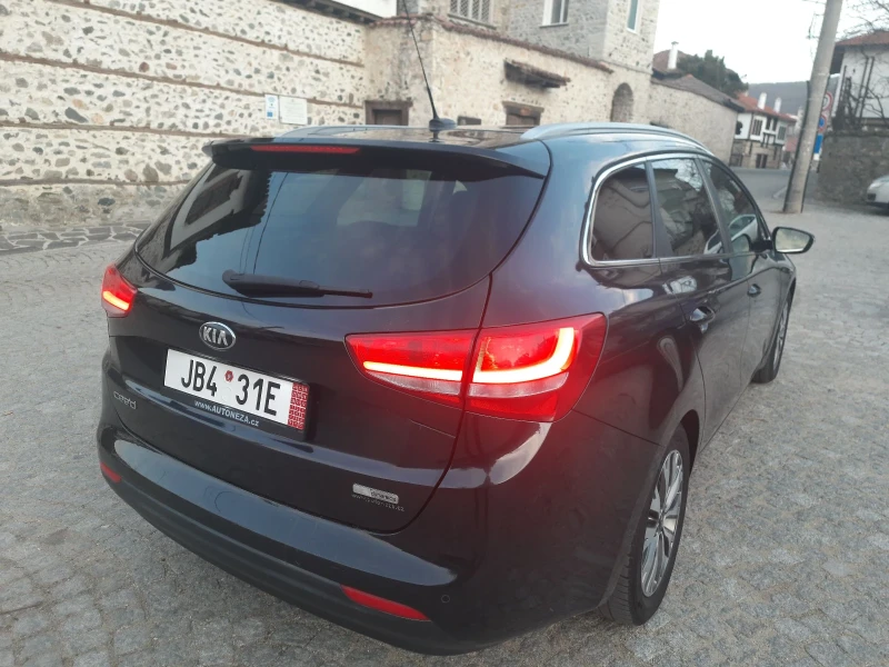 Kia Ceed 1.6 CRDI  136ks  GT -  Ecodinamic, снимка 6 - Автомобили и джипове - 49538732