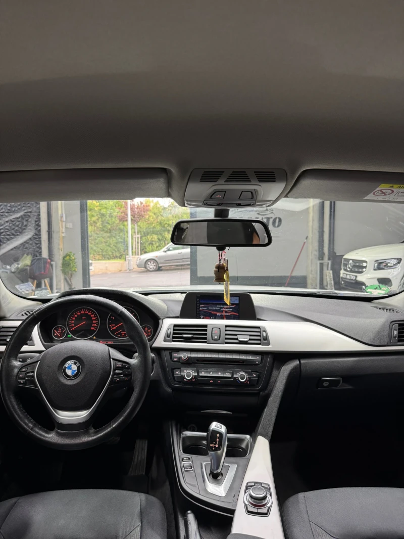 BMW 318 D NAVI/8 ZF/АCC/TOP, снимка 10 - Автомобили и джипове - 51904931