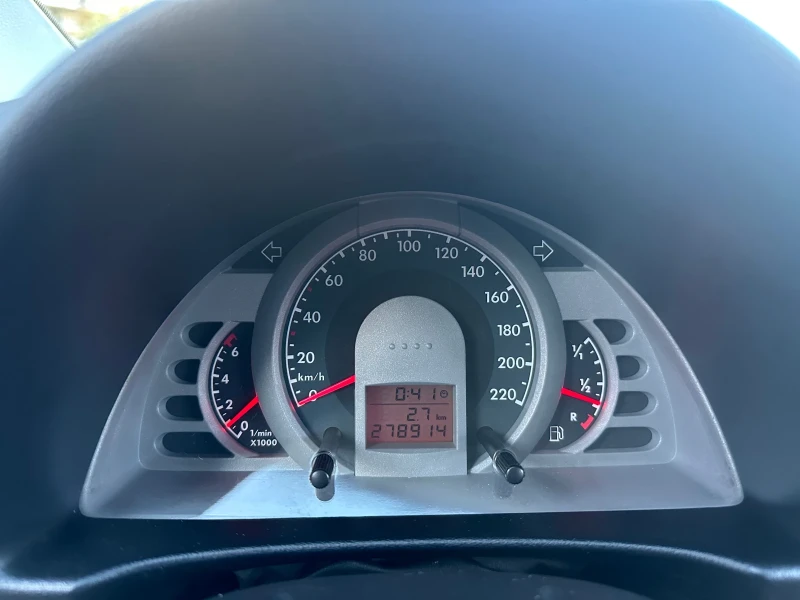 VW Fox 1.2I* REALNI KM* , снимка 12 - Автомобили и джипове - 51696229