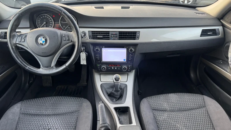 BMW 320 * FACE LIFT* , снимка 12 - Автомобили и джипове - 52597914