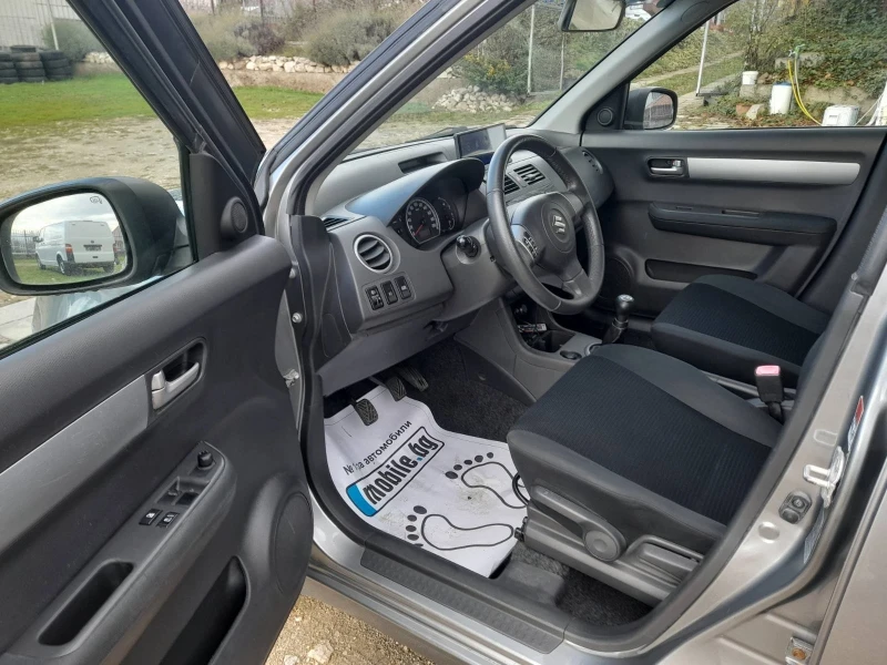 Suzuki Swift 1.3 DDIS, снимка 11 - Автомобили и джипове - 52535214