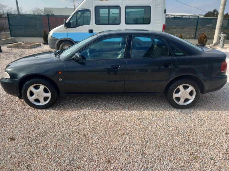 Audi A4, снимка 2 - Автомобили и джипове - 53191722