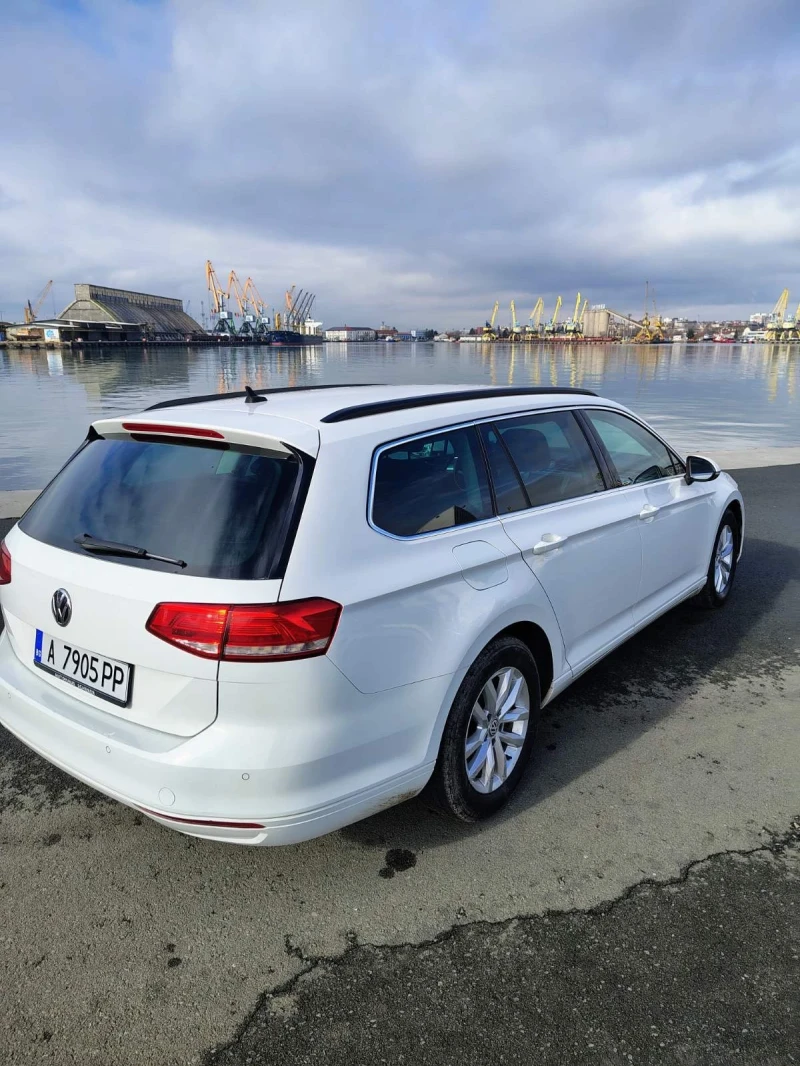 VW Passat 2.0 TDI, снимка 14 - Автомобили и джипове - 53391657