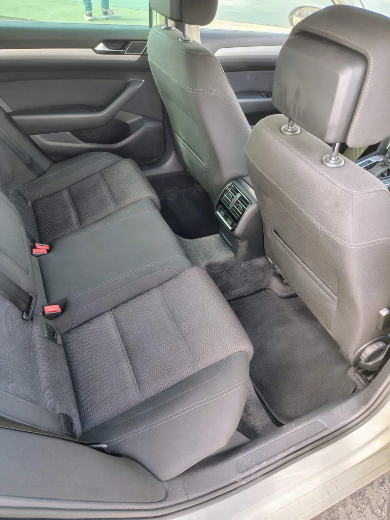 VW Passat 2.0 TDI, снимка 7 - Автомобили и джипове - 53391657