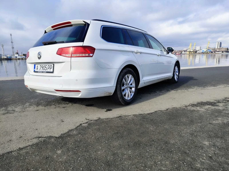 VW Passat 2.0 TDI, снимка 15 - Автомобили и джипове - 53391657