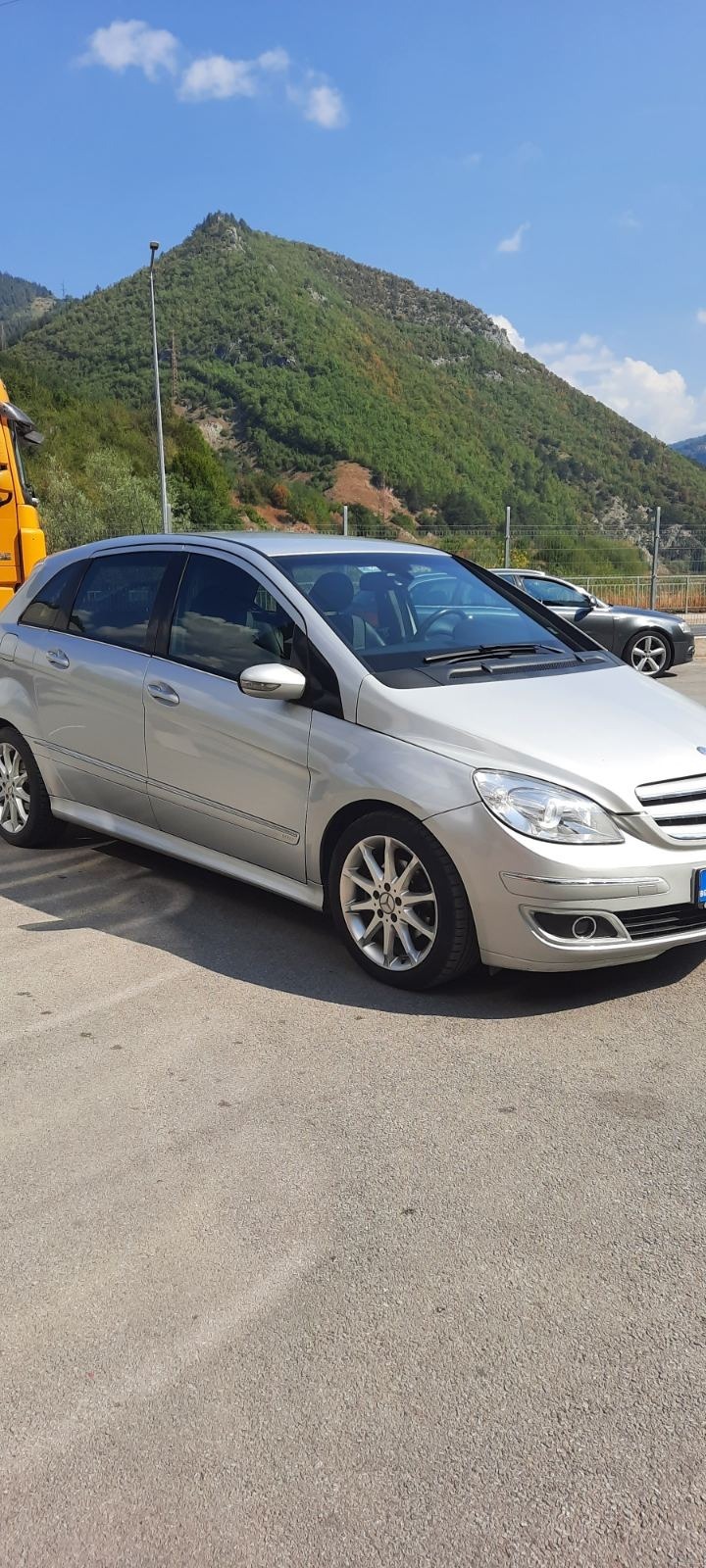 Mercedes-Benz 200 CDI Sport, снимка 8 - Автомобили и джипове - 46364393