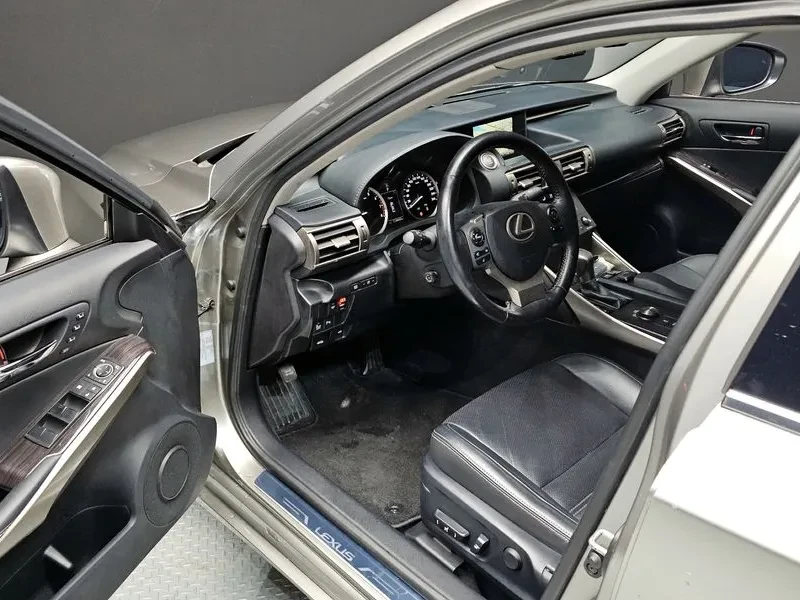 Lexus IS 250 | Mobile.bg � ����������� 10
