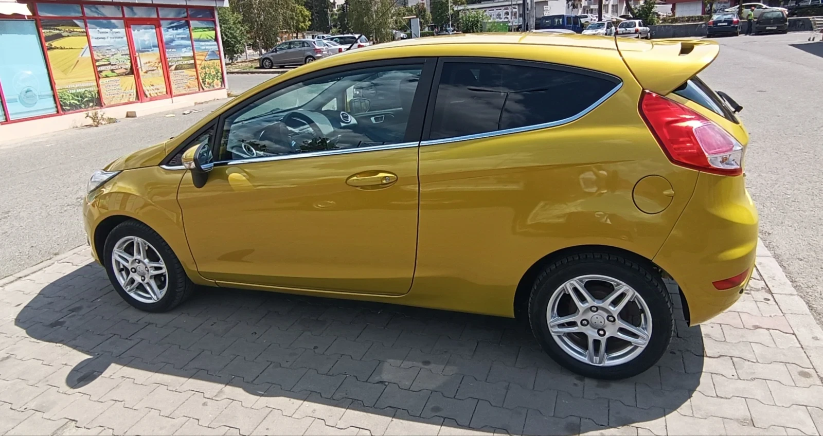 Ford Fiesta Ecoboost 1.0 - изображение 2