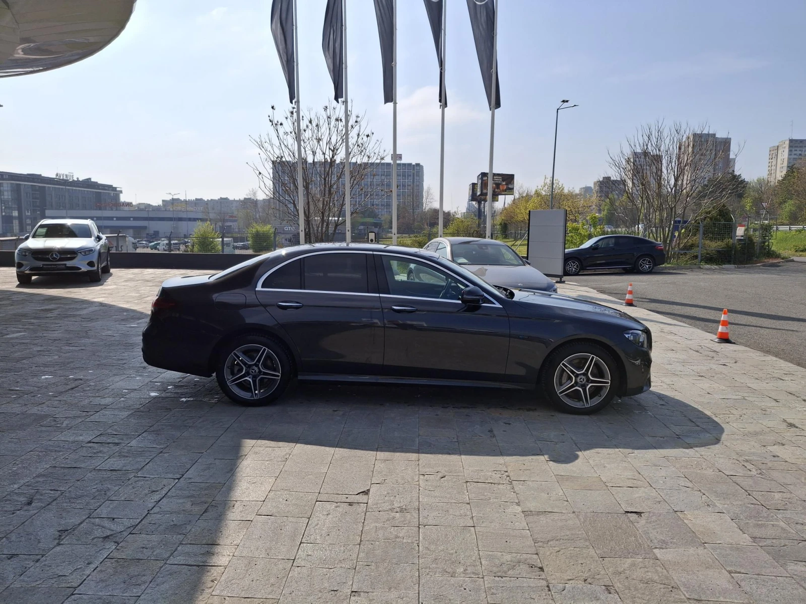 Mercedes-Benz E 300 de - изображение 8