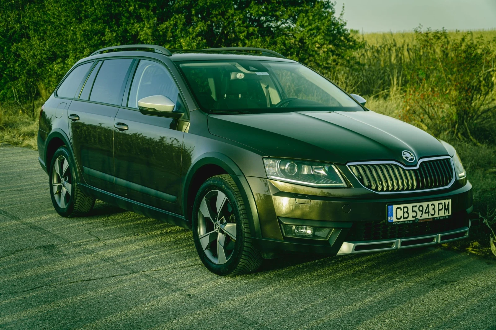 Skoda Octavia 2.0 TDI Scout DSG6 4x4 - изображение 7