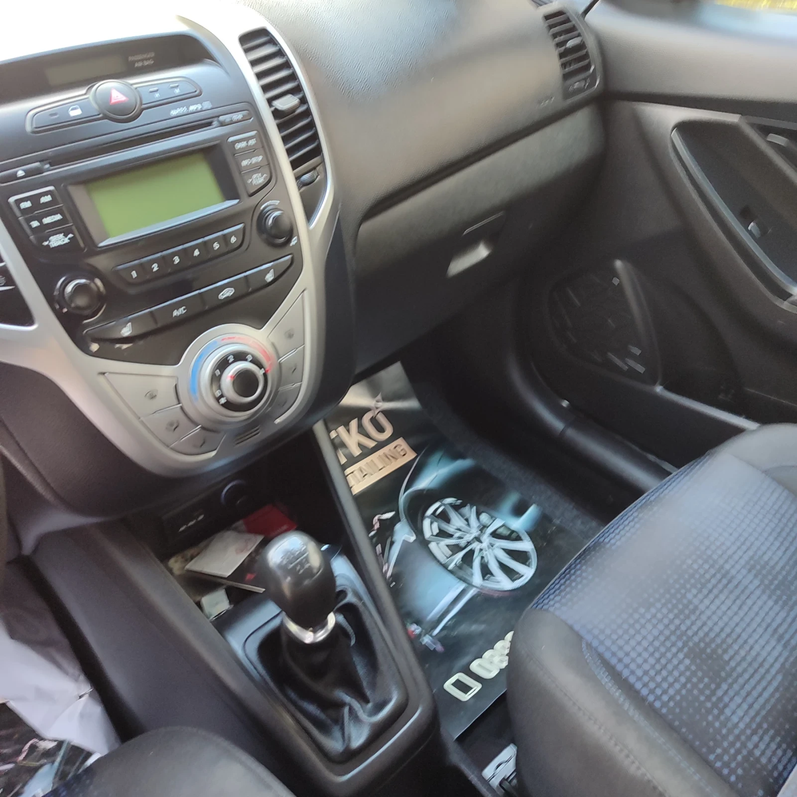 Hyundai Ix20 1.4 - изображение 4