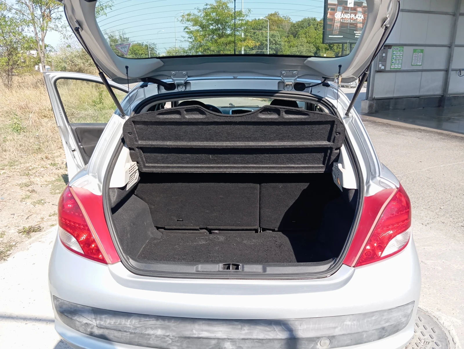 Peugeot 207   | Mobile.bg   12