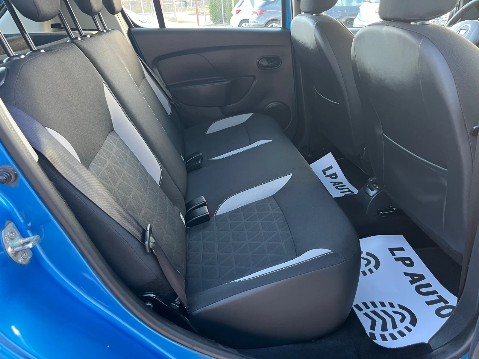 Dacia Sandero STEPWAY* БЕНЗИН* ИТАЛИЯ - изображение 10