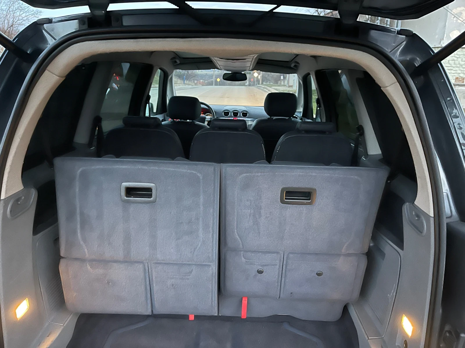 Ford Galaxy 2.0TDCI - изображение 7