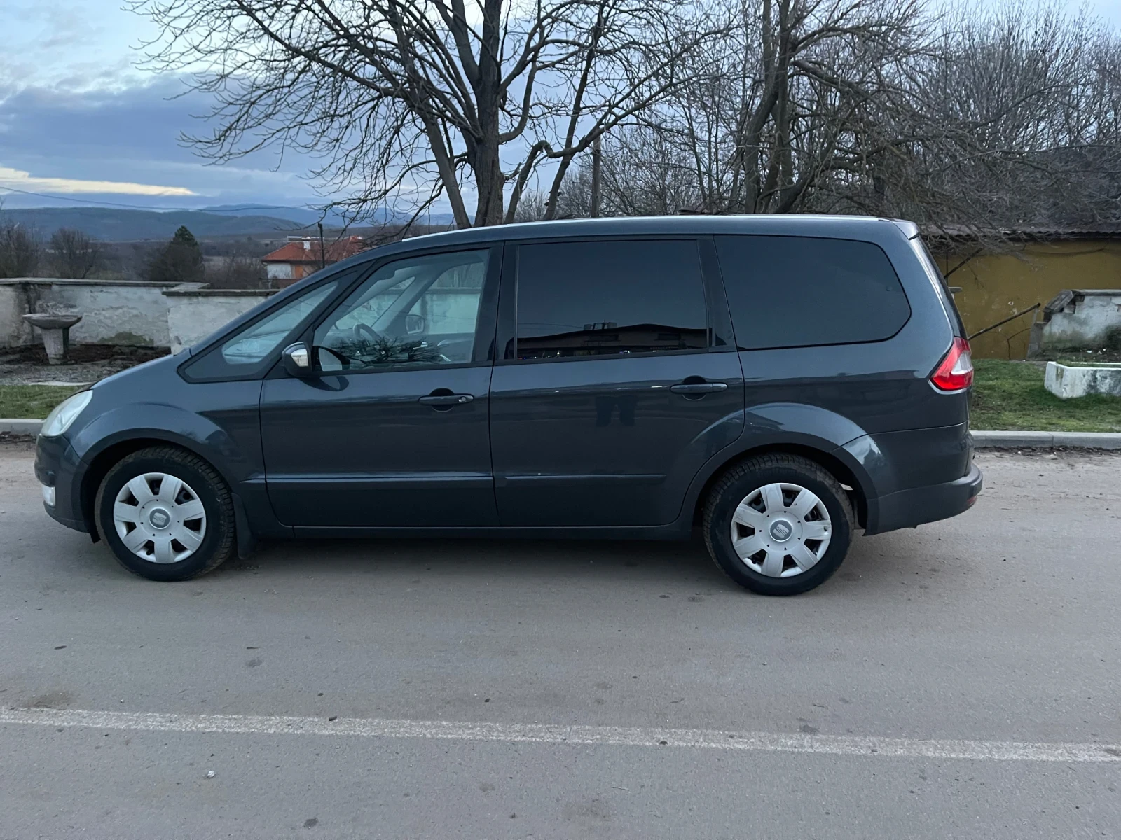 Ford Galaxy 2.0TDCI - изображение 6