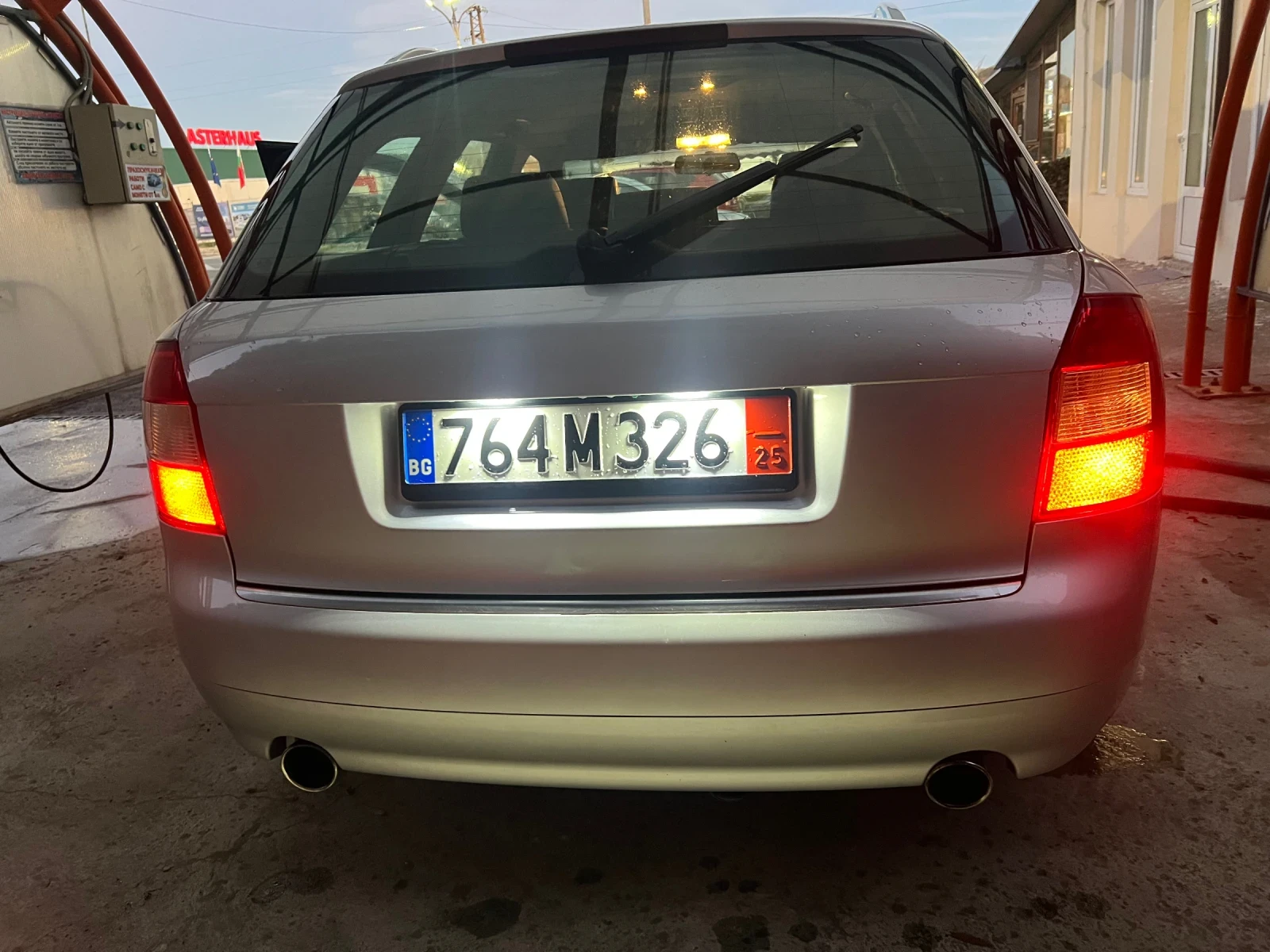 Audi A4  - изображение 6