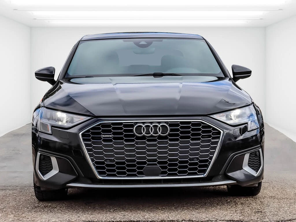 Audi A3 40 TFSI* Komfort* АвтоКредит* (ЦЕНА ДО БГ), снимка 2 - Автомобили и джипове - 54001757