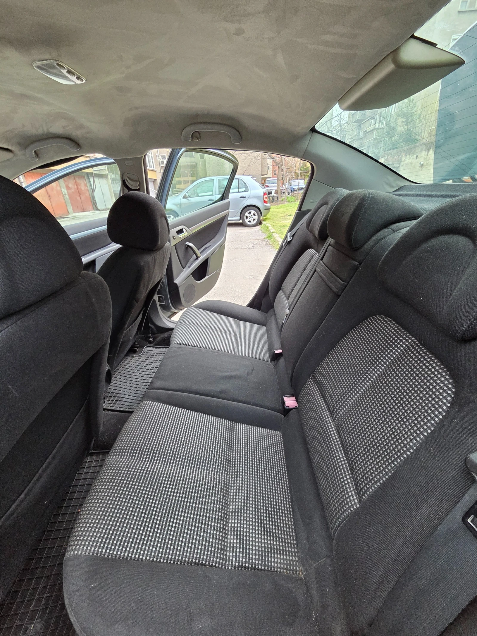 Peugeot 407, снимка 10 - Автомобили и джипове - 54020951