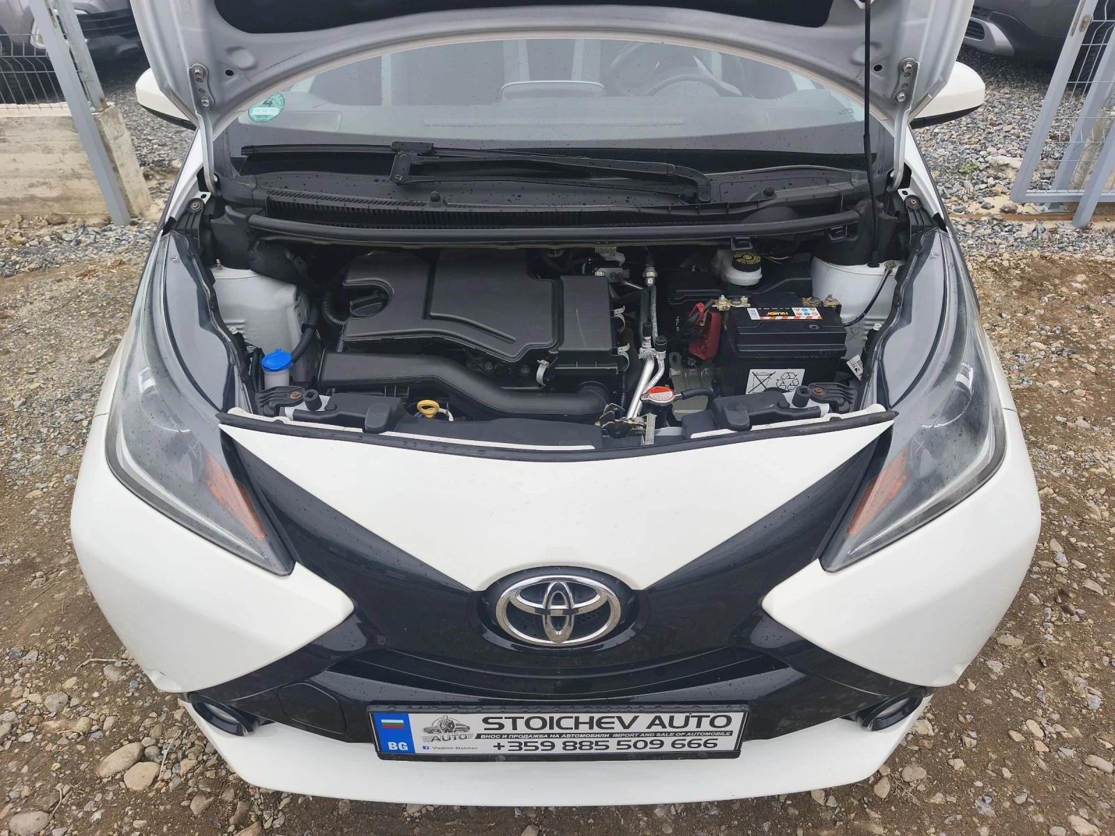Toyota Aygo, снимка 10 - Автомобили и джипове - 54164125