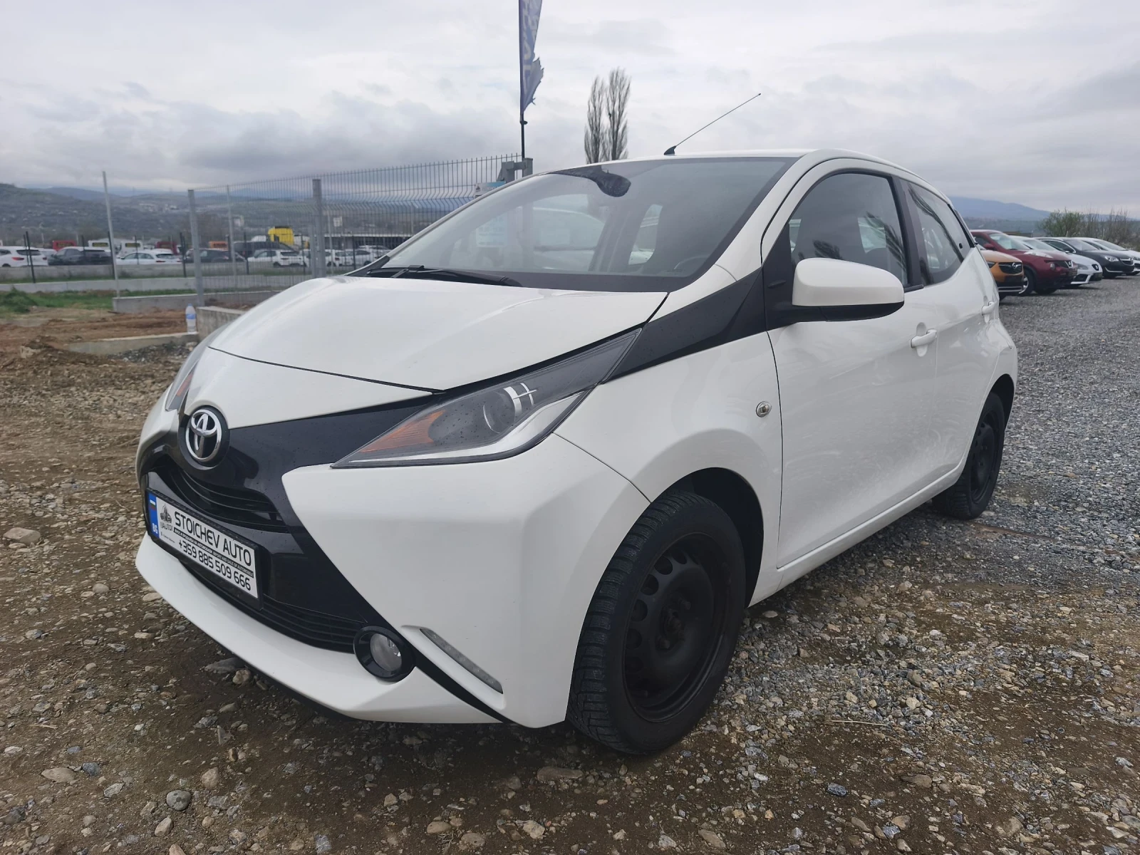 Toyota Aygo, снимка 3 - Автомобили и джипове - 54164125
