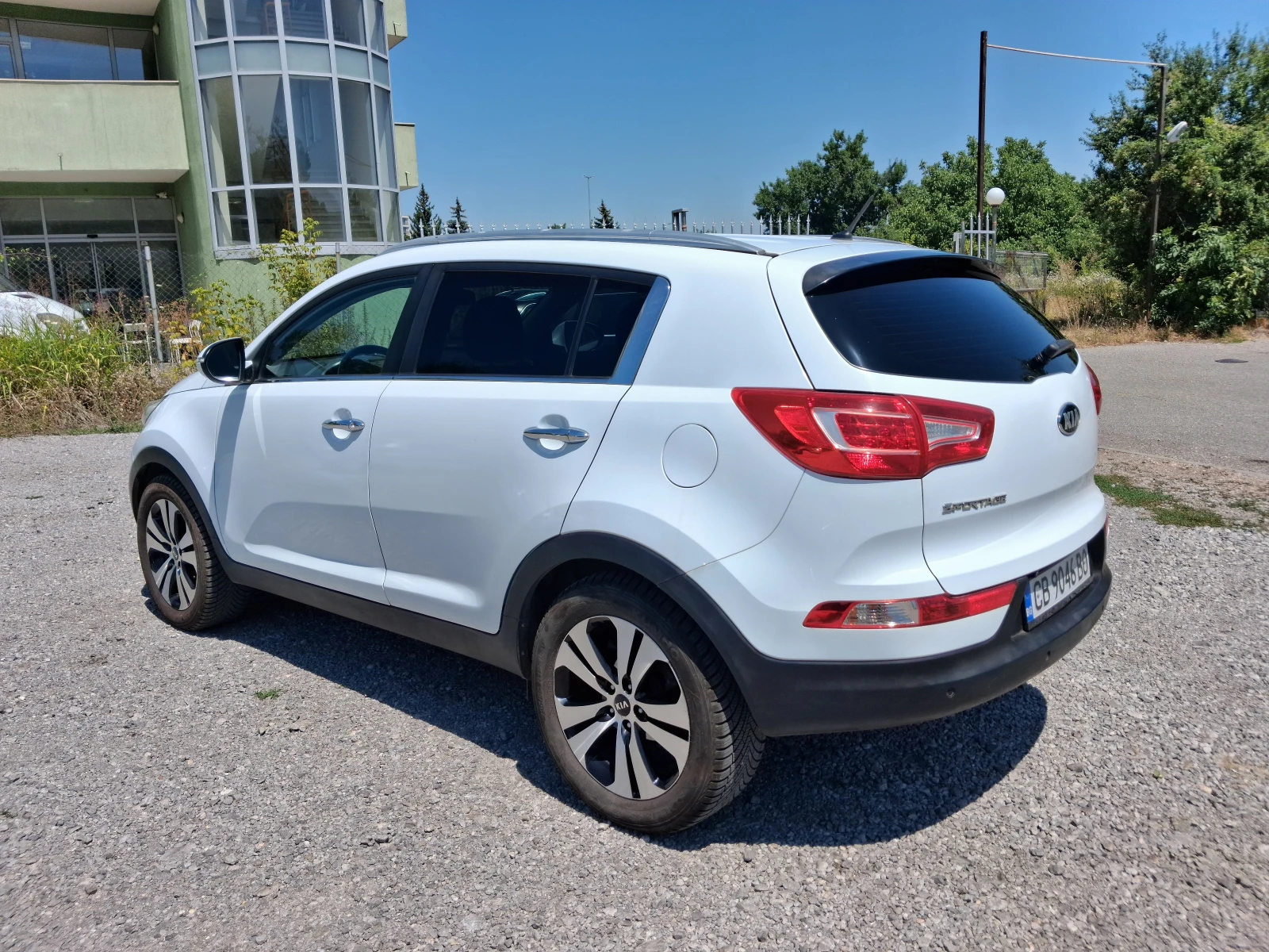 Kia Sportage 1.7-CRDI-116к.с. НАВИГАЦИЯ+ КАМЕРА;АВТОПИЛОТ, снимка 6 - Автомобили и джипове - 54274565
