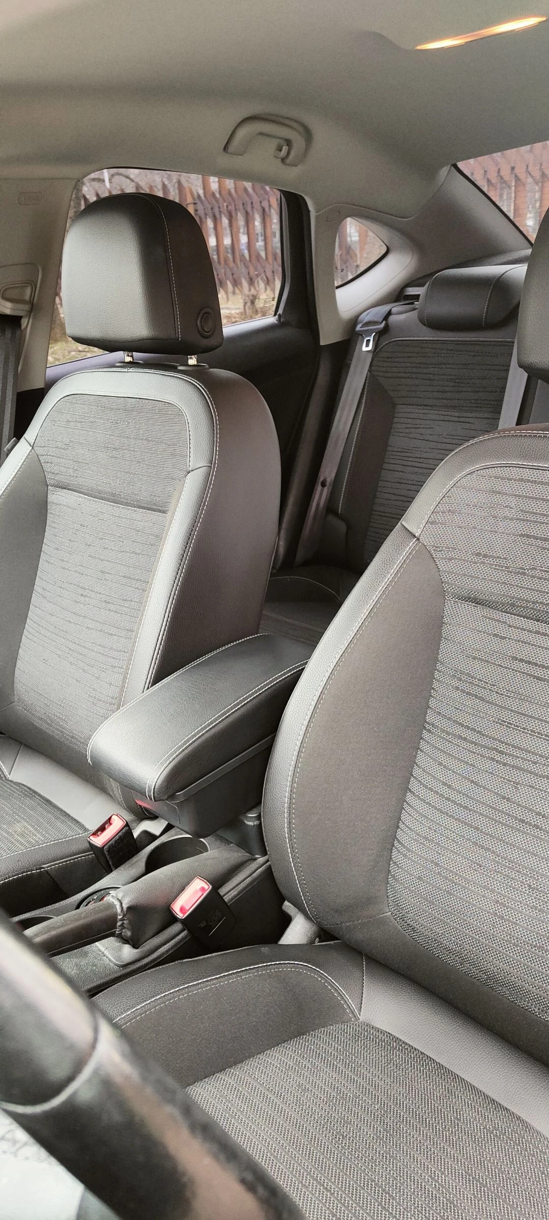 Opel Astra Седан, снимка 4 - Автомобили и джипове - 54309282