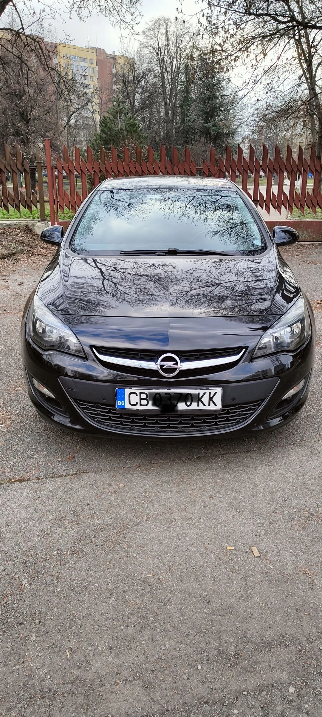 Opel Astra Седан