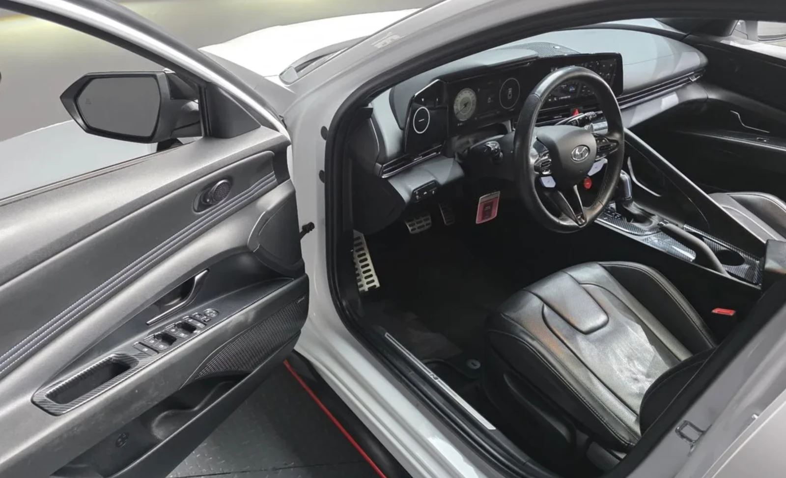 Hyundai Elantra N / ОБДУХ / 360 КАМЕРИ / BOSE /  FULL!, снимка 7 - Автомобили и джипове - 54767066
