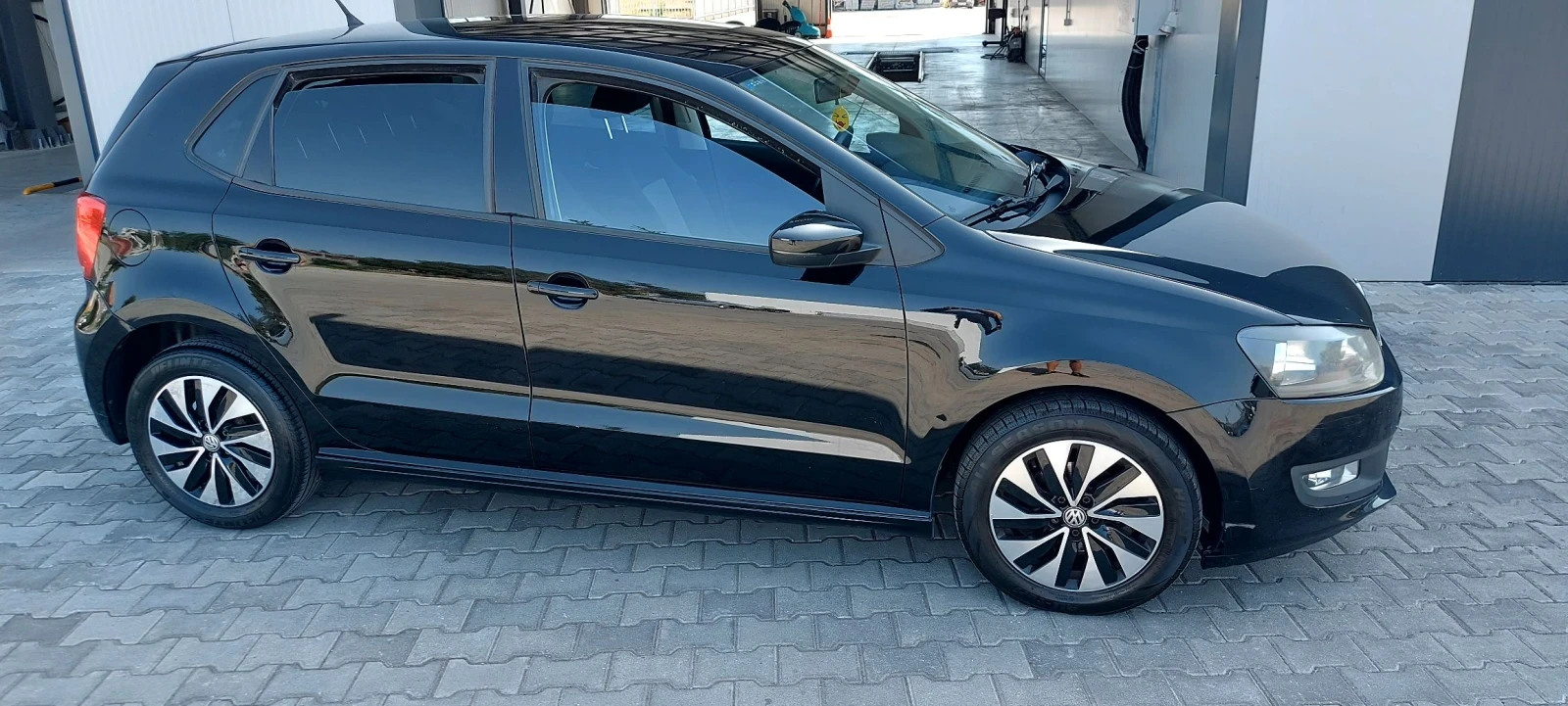 VW Polo Bluemotion, снимка 3 - Автомобили и джипове - 55888136
