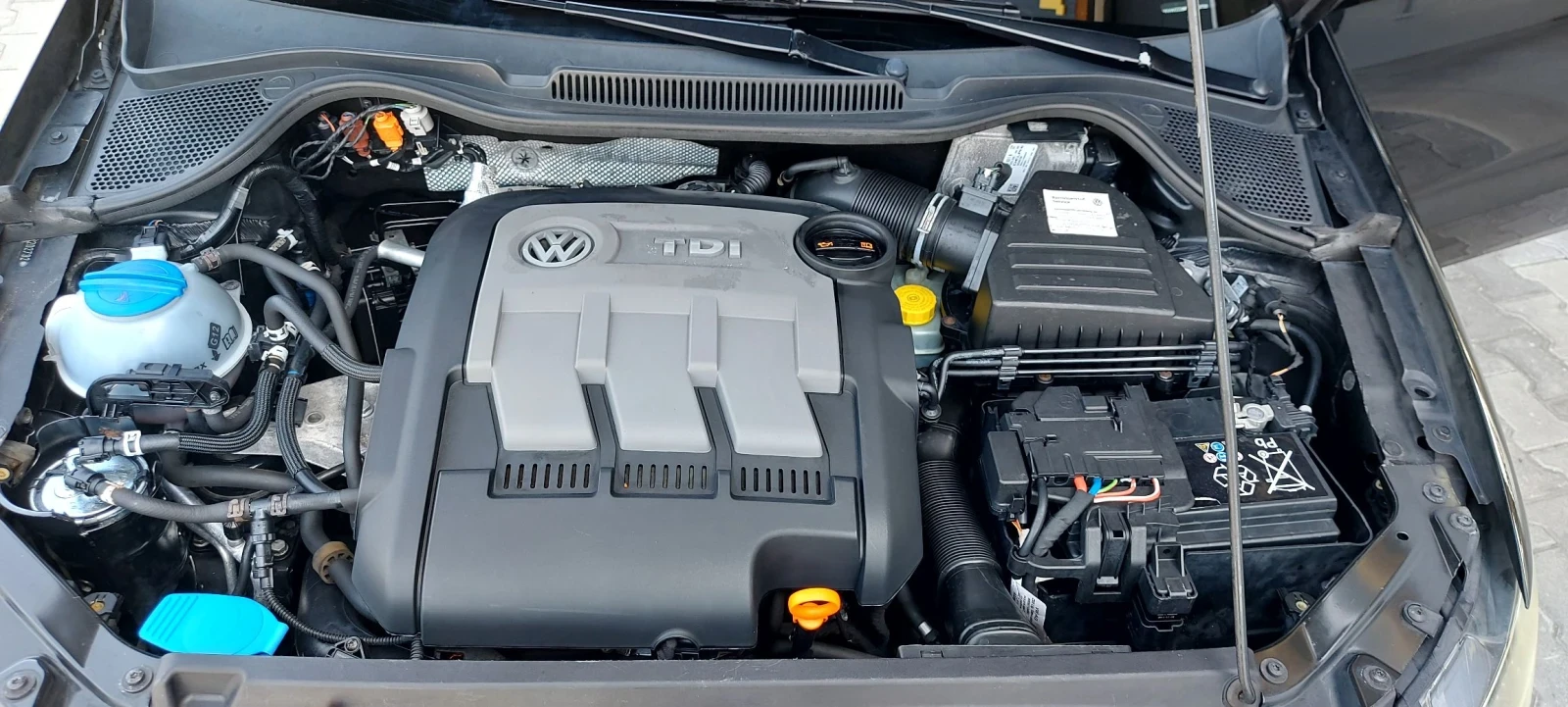 VW Polo Bluemotion, снимка 5 - Автомобили и джипове - 55888136