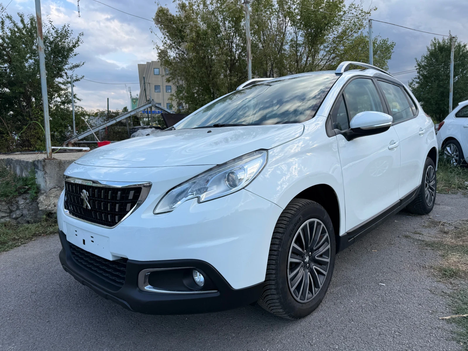 Peugeot 2008 1.6 HDI -Face, снимка 2 - Автомобили и джипове - 55947980