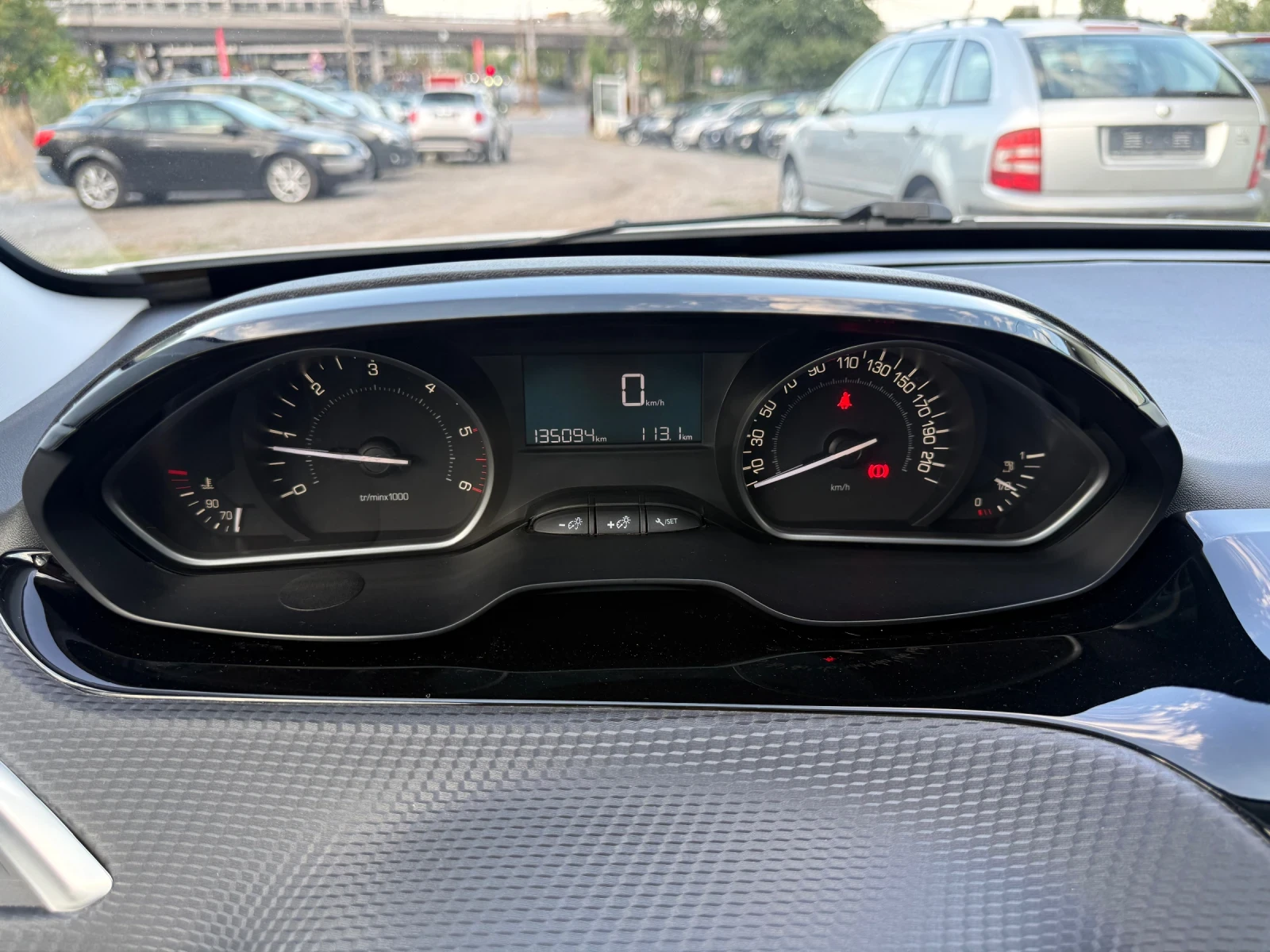 Peugeot 2008 1.6 HDI -Face, снимка 9 - Автомобили и джипове - 55947980