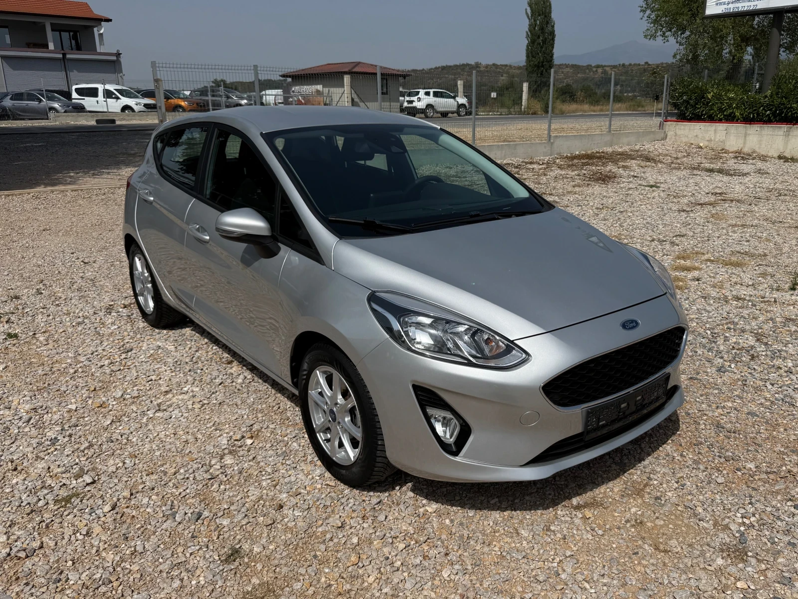 Ford Fiesta 1.0T/NAV/LANE ASSIST/PDC/SERVICE BOOK