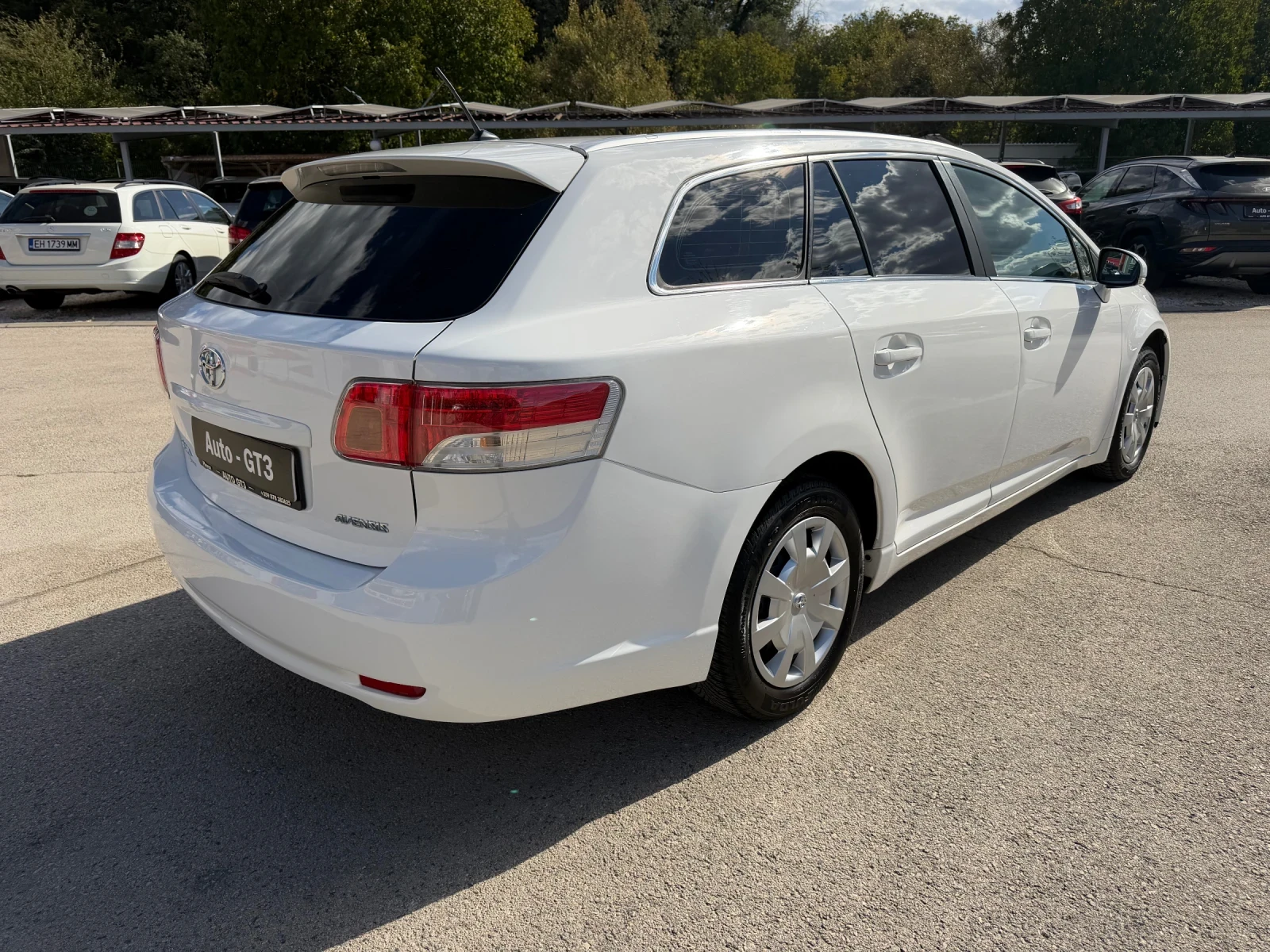 Toyota Avensis 2.0D4d 126к.с 6ск. , снимка 4 - Автомобили и джипове - 56212983