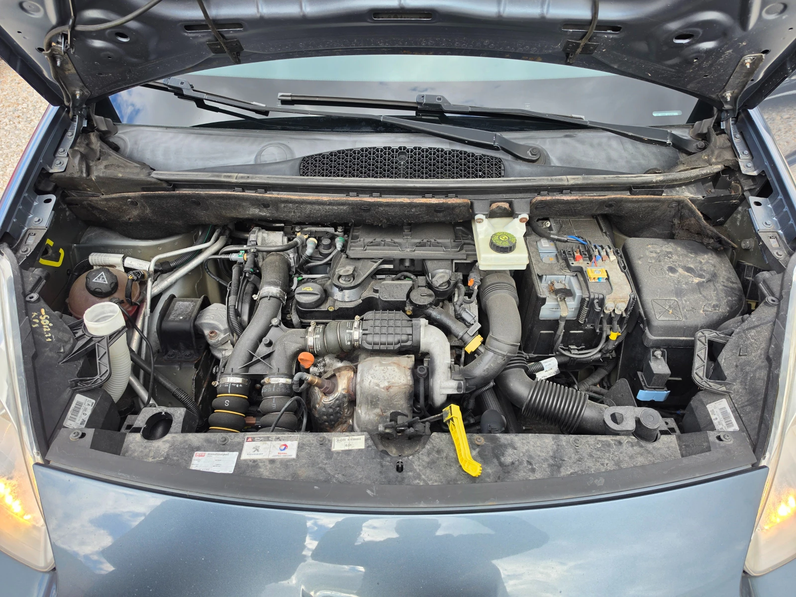 Peugeot Partner TEPEE 1.6HDI FACELIFT/LED/7 M/, снимка 15 - Автомобили и джипове - 56219764