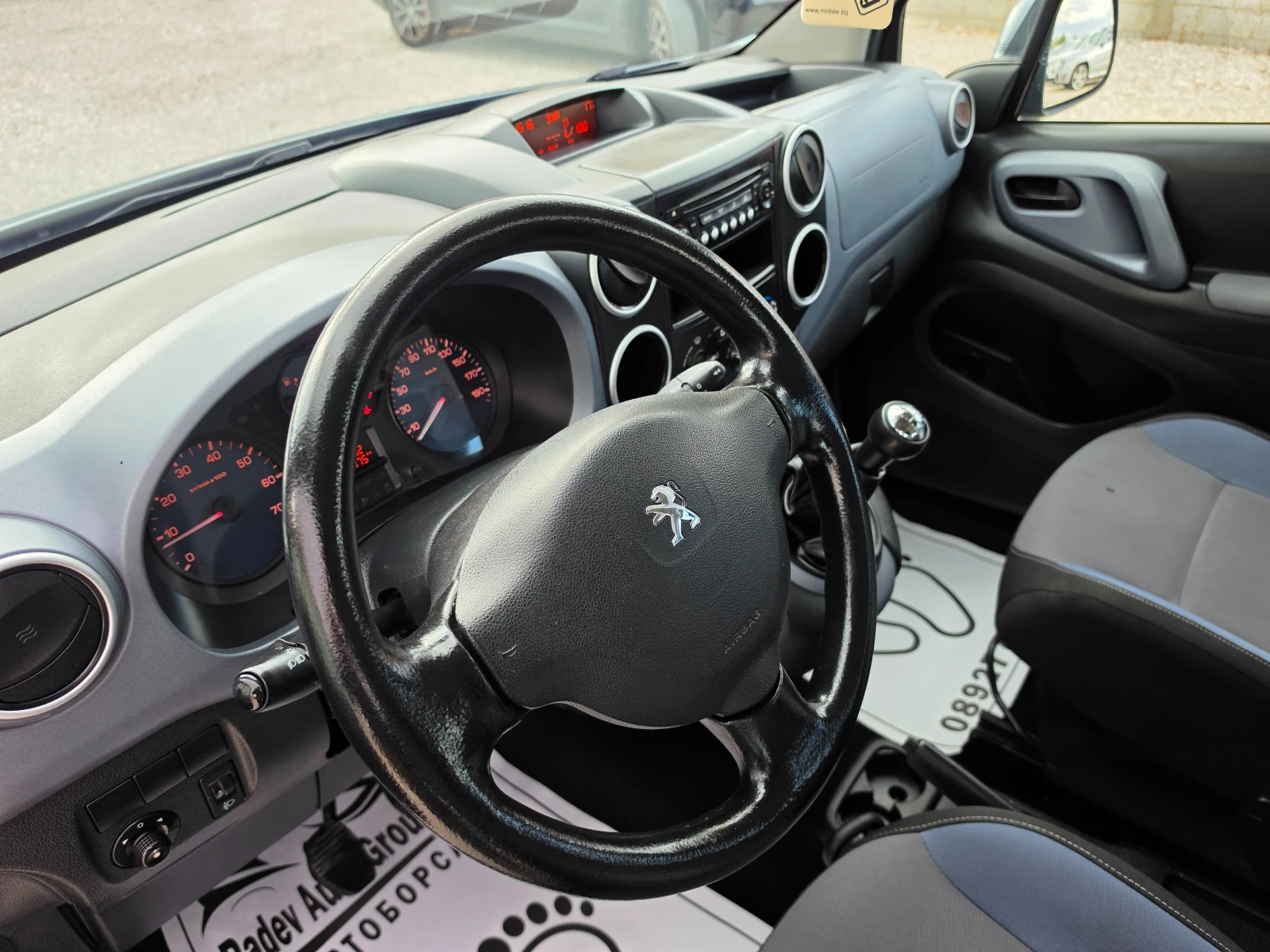 Peugeot Partner TEPEE 1.6HDI FACELIFT/LED/7 M/, снимка 10 - Автомобили и джипове - 56219764