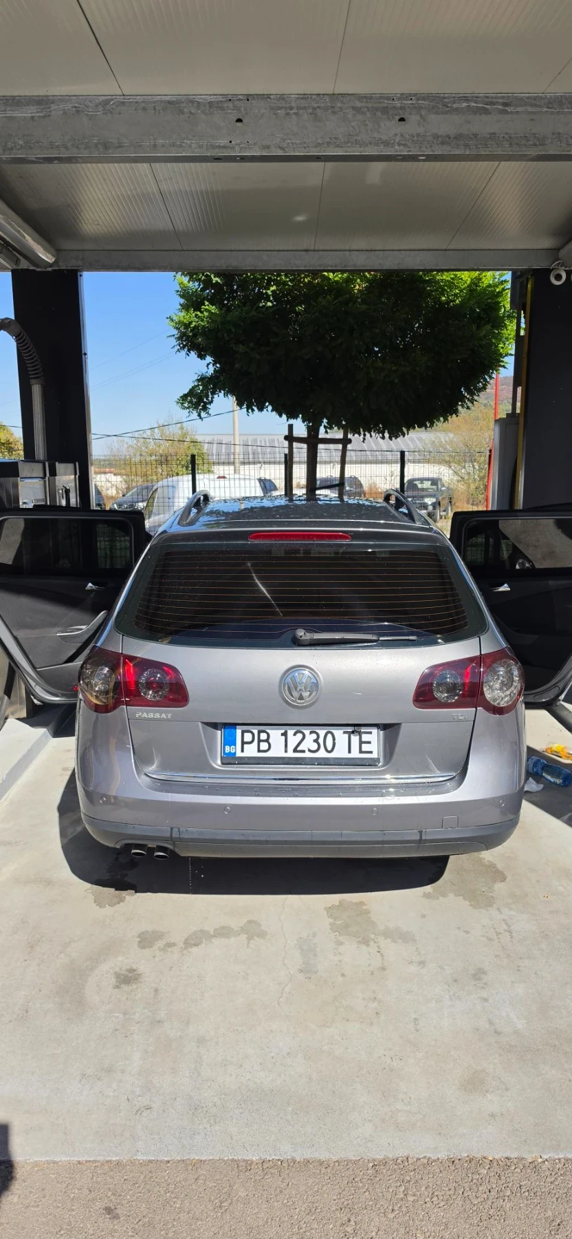 VW Passat, снимка 5 - Автомобили и джипове - 56433490