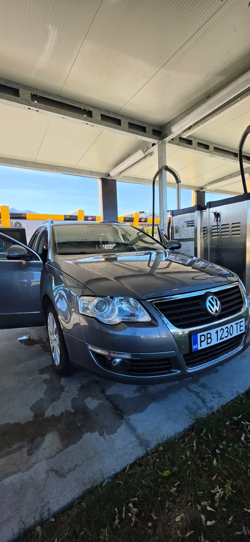 VW Passat, снимка 2 - Автомобили и джипове - 56433490