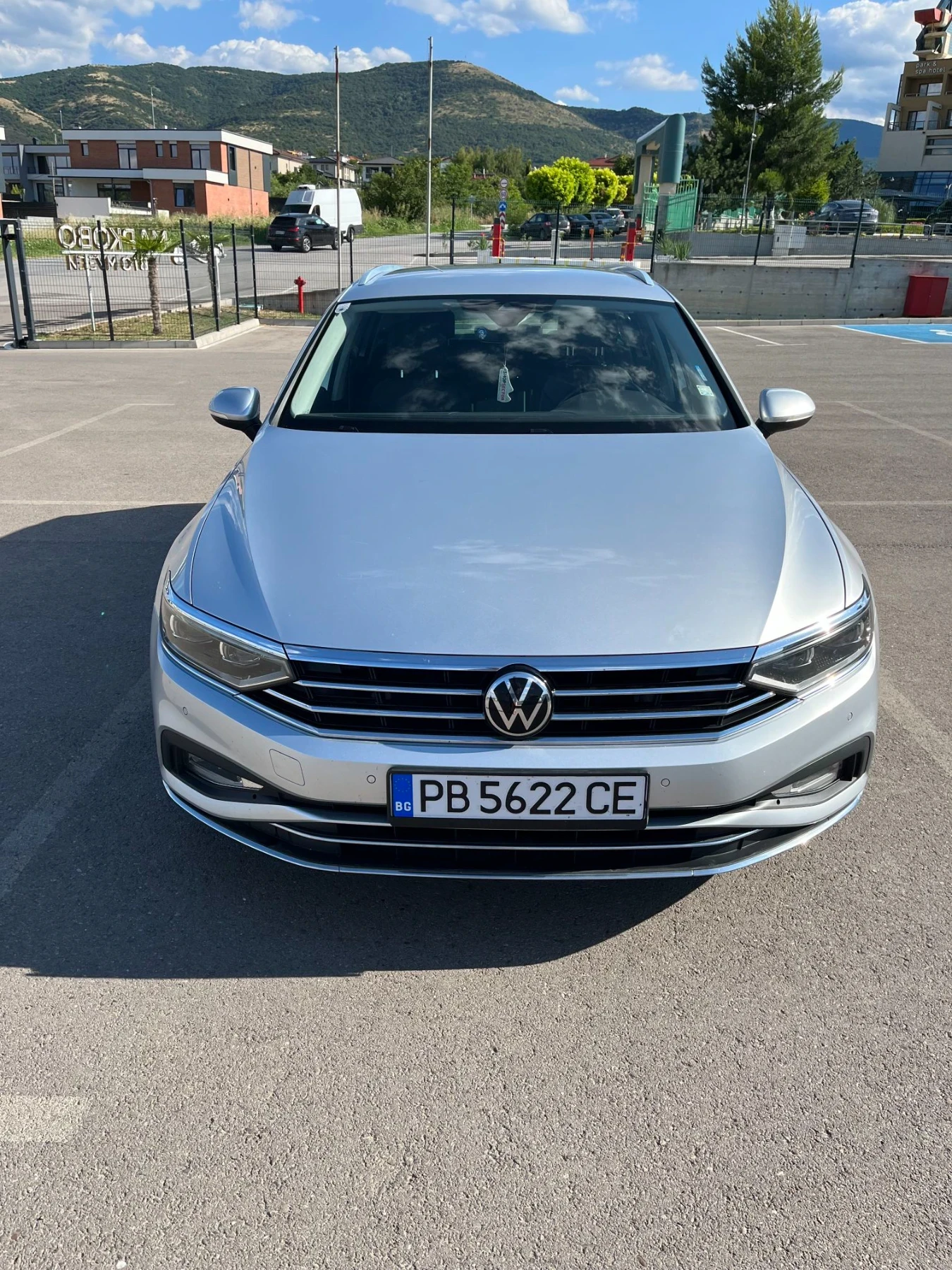 VW Passat Elegance 