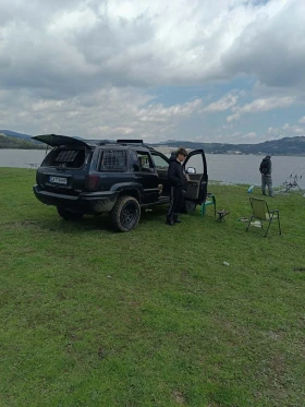 Jeep Grand cherokee - 8000 € / 15646.64 лв. - 79768944 6