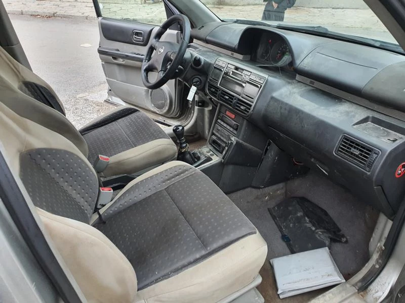 Nissan X-trail 2,2dci, снимка 11 - Автомобили и джипове - 49478376