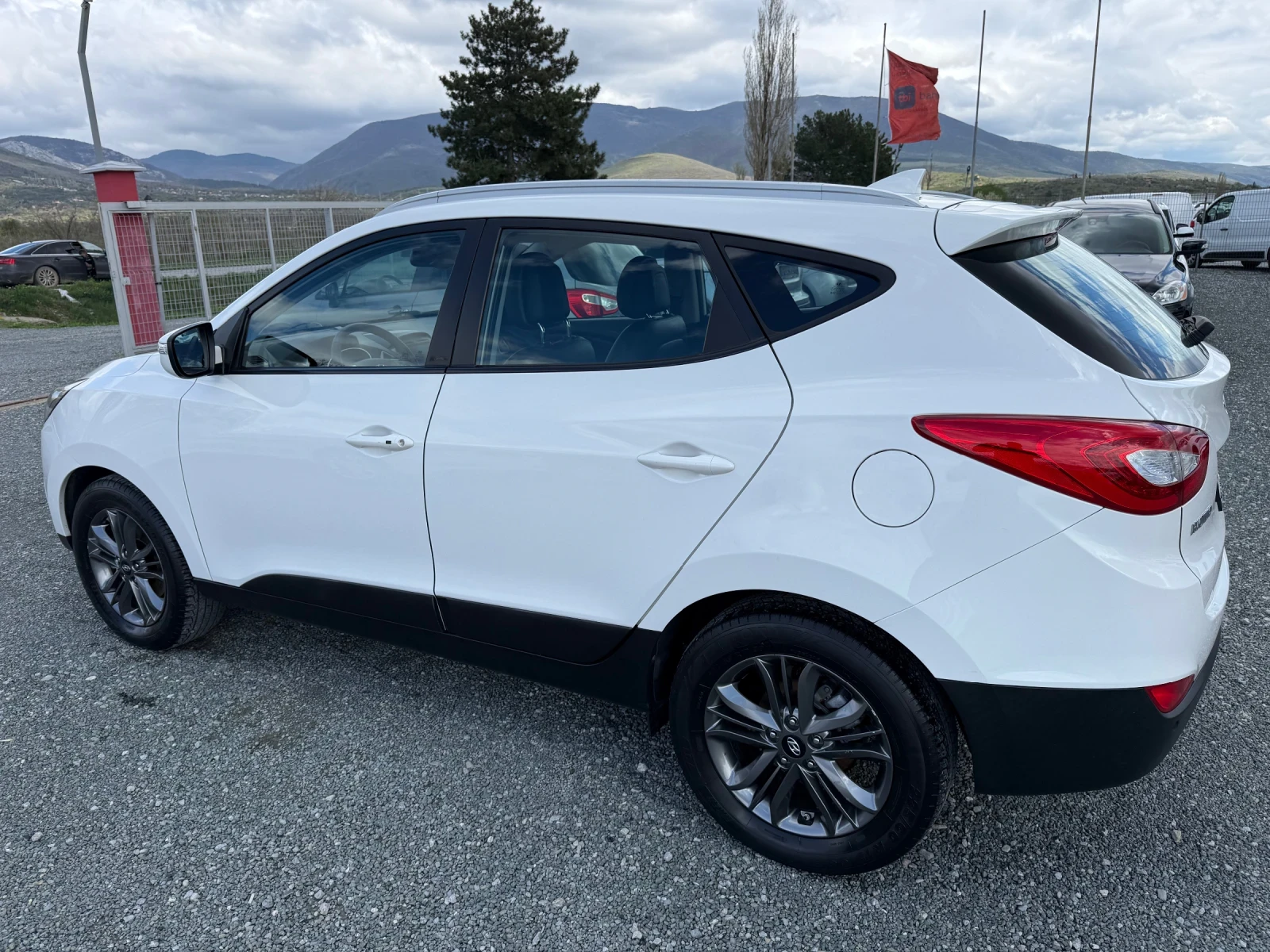 Hyundai IX35 (KATO НОВА) - изображение 9