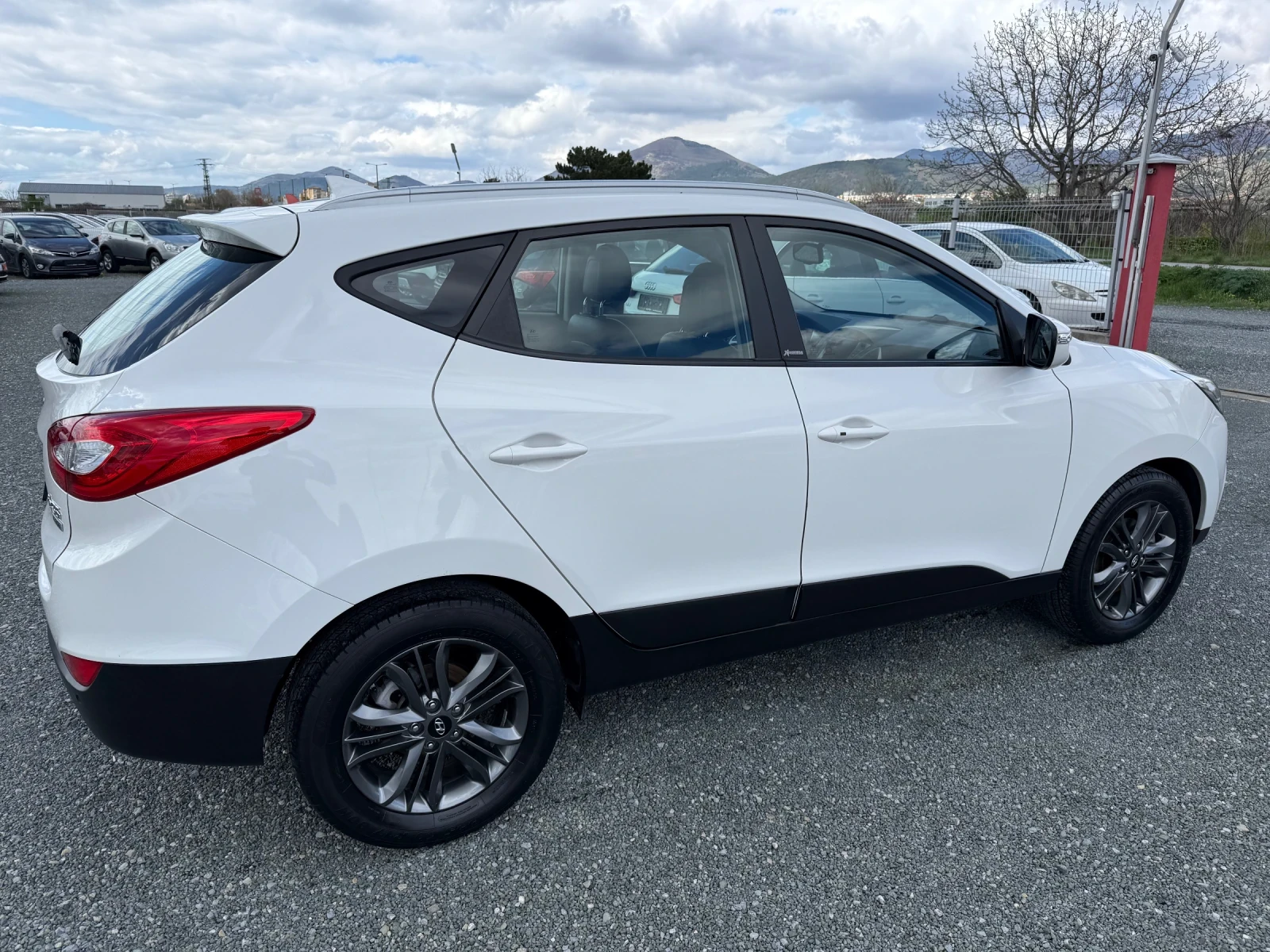 Hyundai IX35 (KATO НОВА) - изображение 5