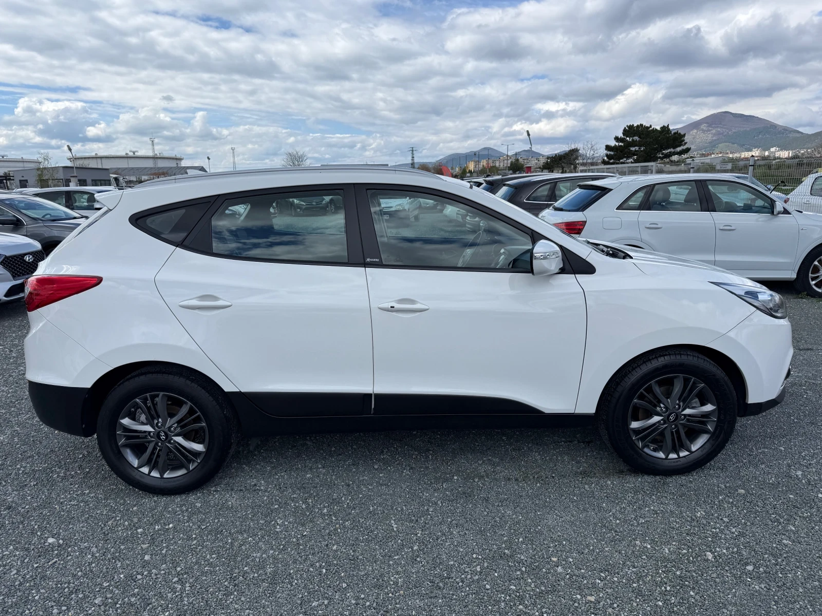 Hyundai IX35 (KATO НОВА) - изображение 4