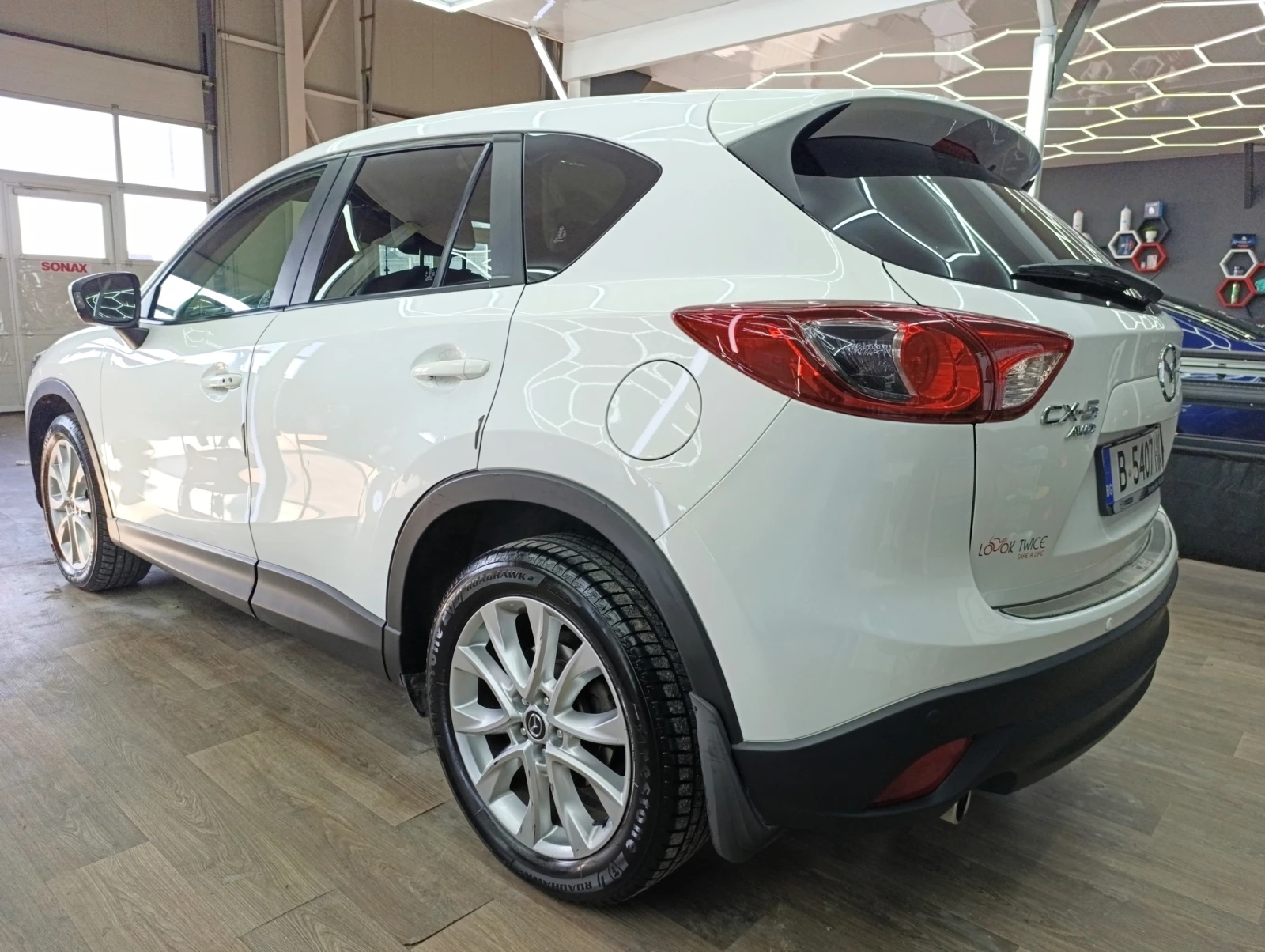 Mazda CX-5 2.2D AWD Automatic - изображение 6
