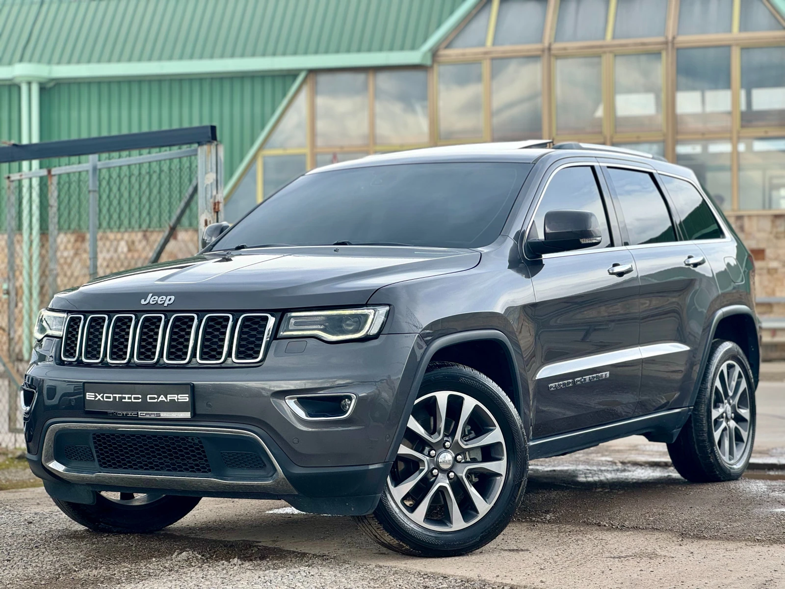 Jeep Grand cherokee 3.6 V6 ! Limited ! FaceLift ! - изображение 3