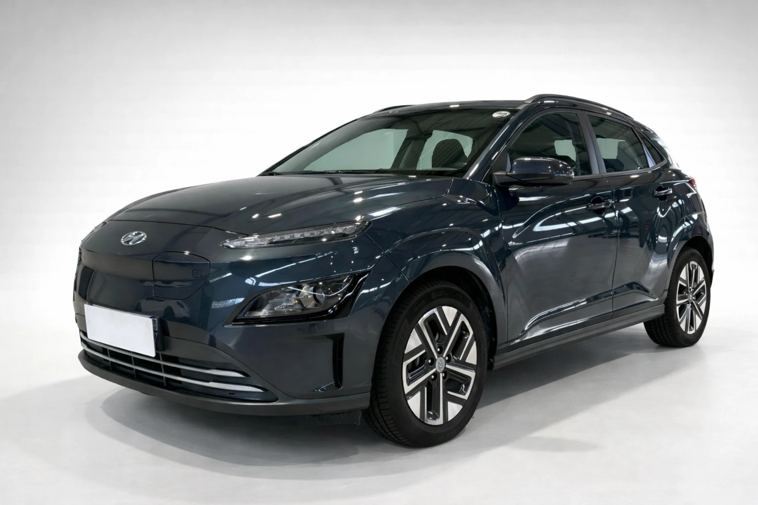 Hyundai Kona 271 евро/месец   ГАРАНЦИЯ / SOH 100%"