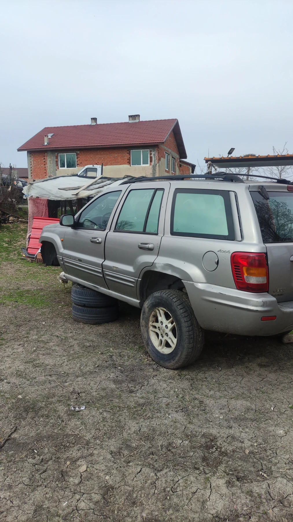 Jeep Grand cherokee, снимка 17 - Автомобили и джипове - 54227849