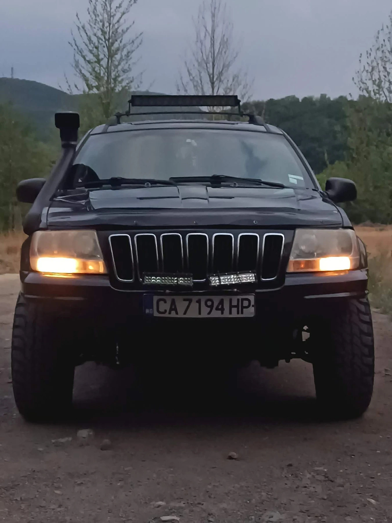 Jeep Grand cherokee, снимка 2 - Автомобили и джипове - 54227849